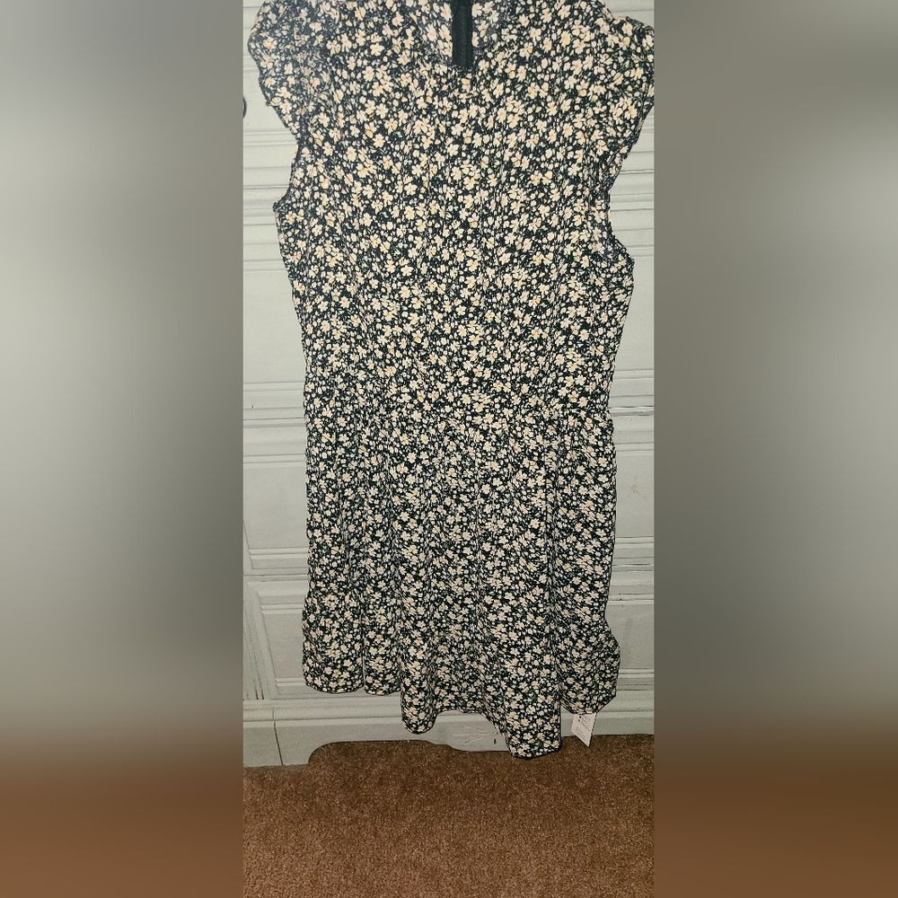 Cupshe Black and White Floral Dress